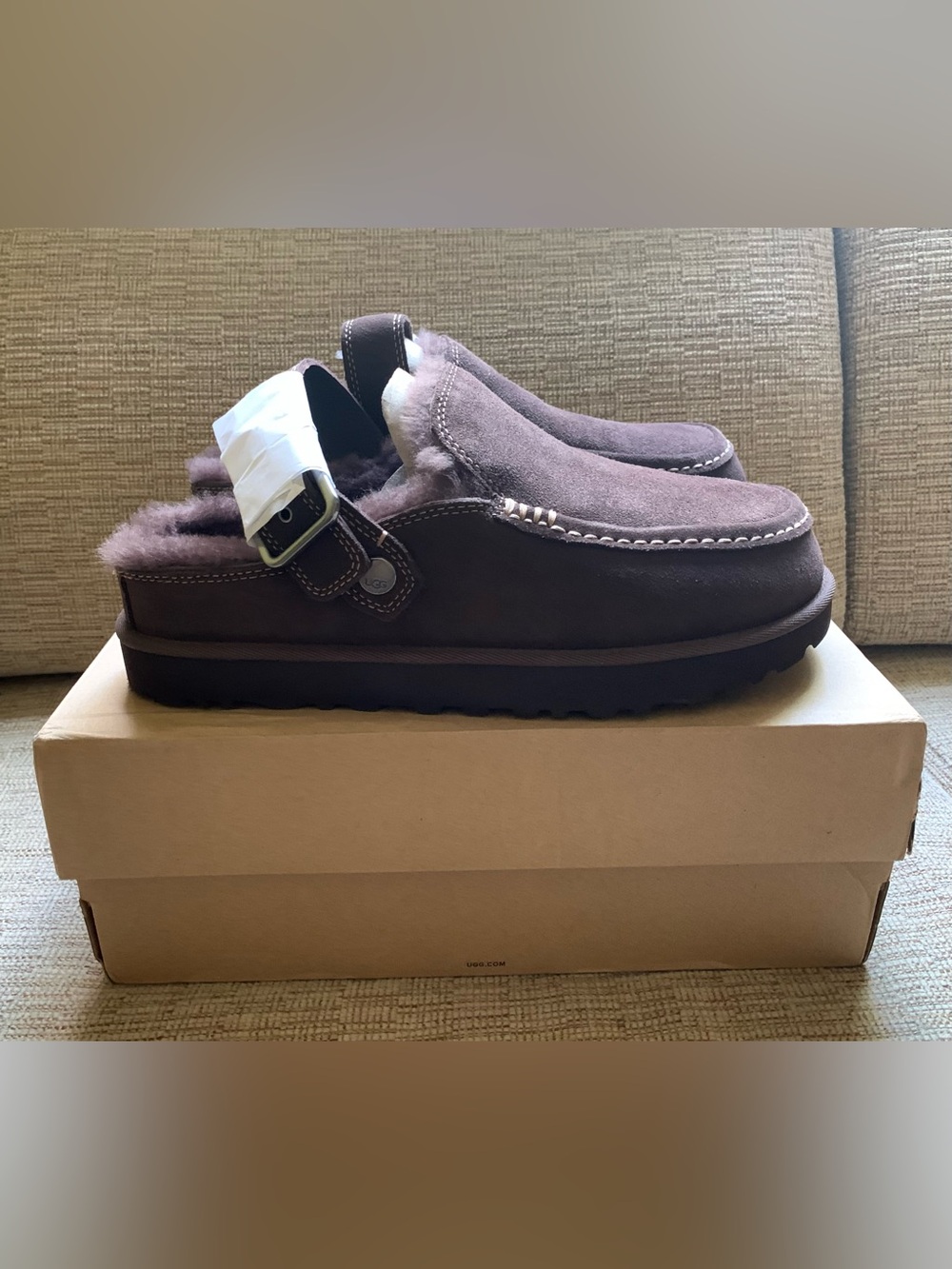 NEW UGG Women's Goldenstar Evelina Clog Burnt Cedar - Size 10 Women's Slipper